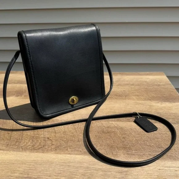🖤 Vintage Coach Compact Pouch 9620 Crossbody 🖤 - Picture 1 of 5